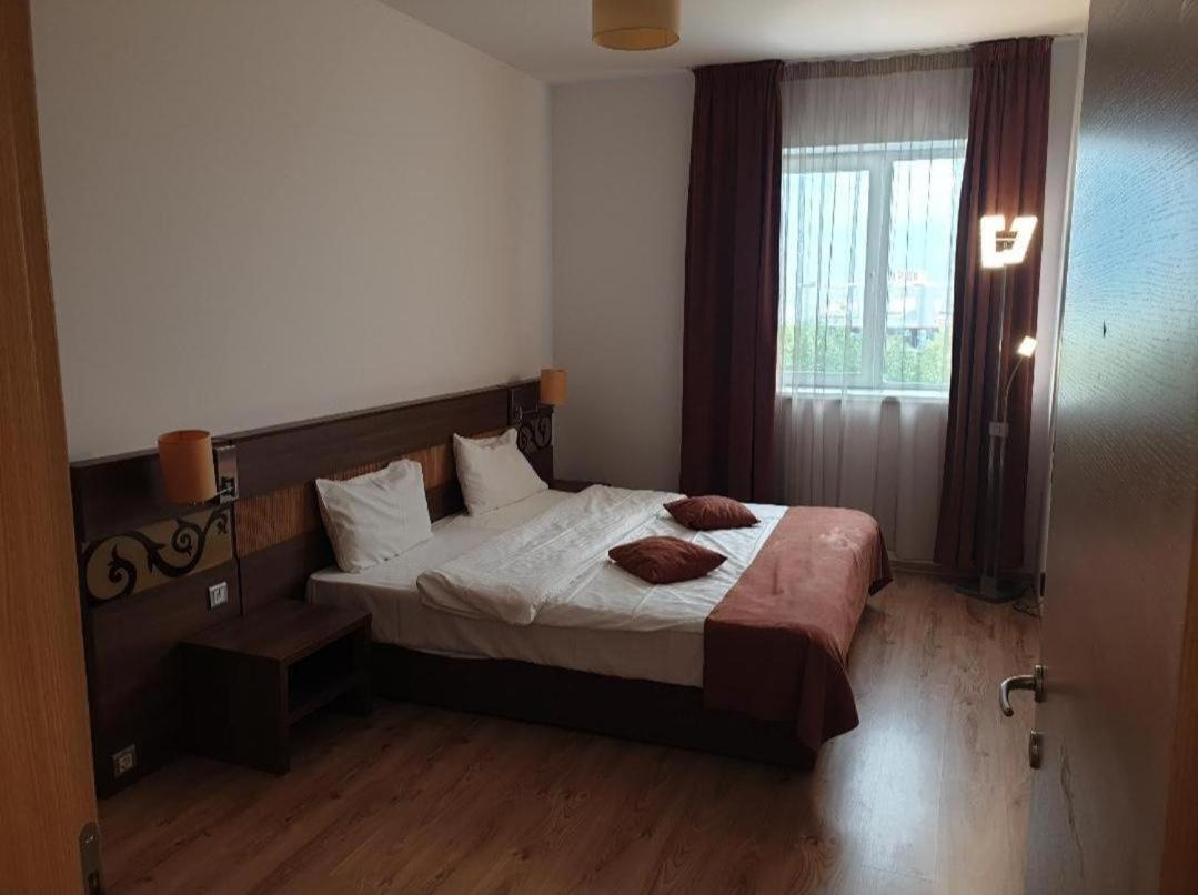 Апартаменти Marcy Apartament Бухарест Екстер'єр фото
